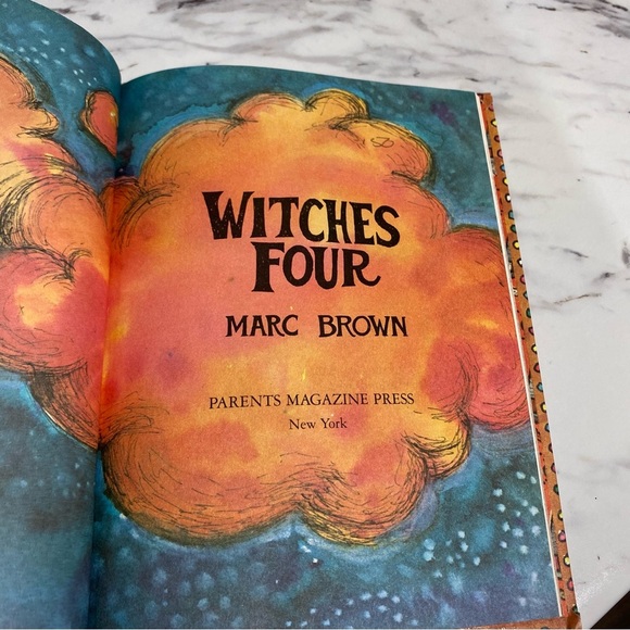 Vintage Witches Four book Marc Brown Halloween story book hardcover - Picture 2 of 8
